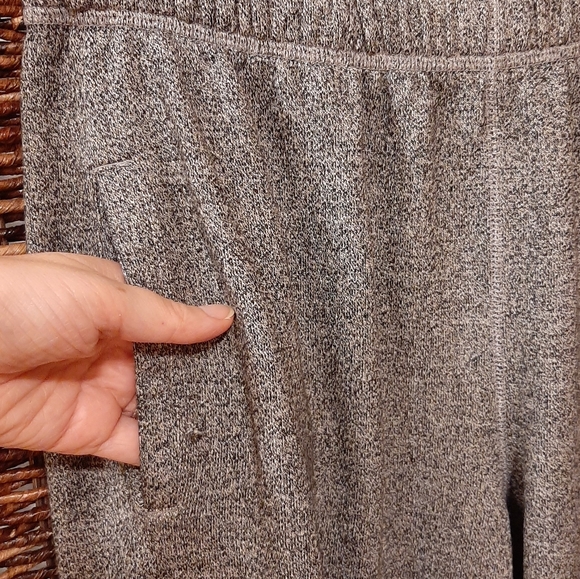 Roots Sweatpants Women's Large Gray Organic Cotton Loungewear Athleisure Joggers - Picture 3 of 9